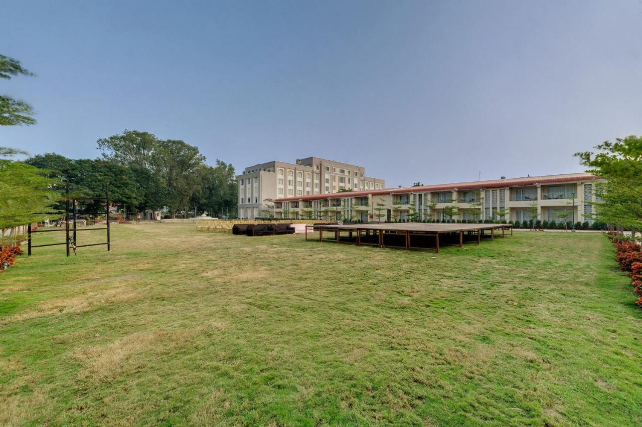 The Fern Sardar Sarovar Resort Kevadia, Gujarat Eksteriør billede